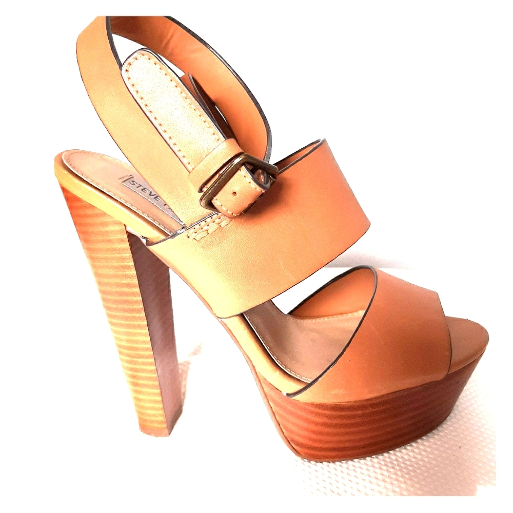 Steve Maiden heels
